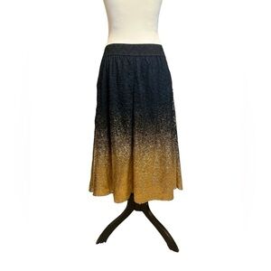 LulaRoe lace black and gold OMBRÉ skirt elastic band size Small